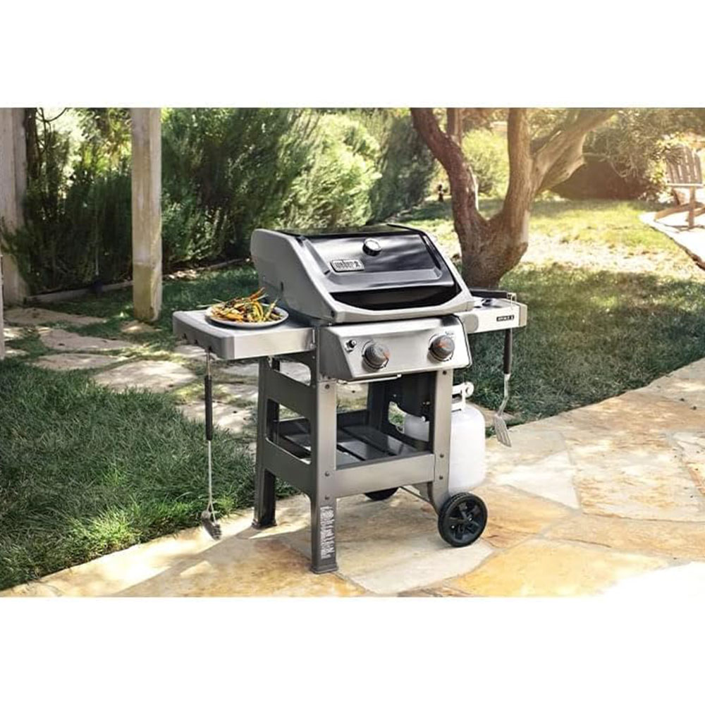 Weber Spirit II E-210 2-Burner Liquid Propane Grill